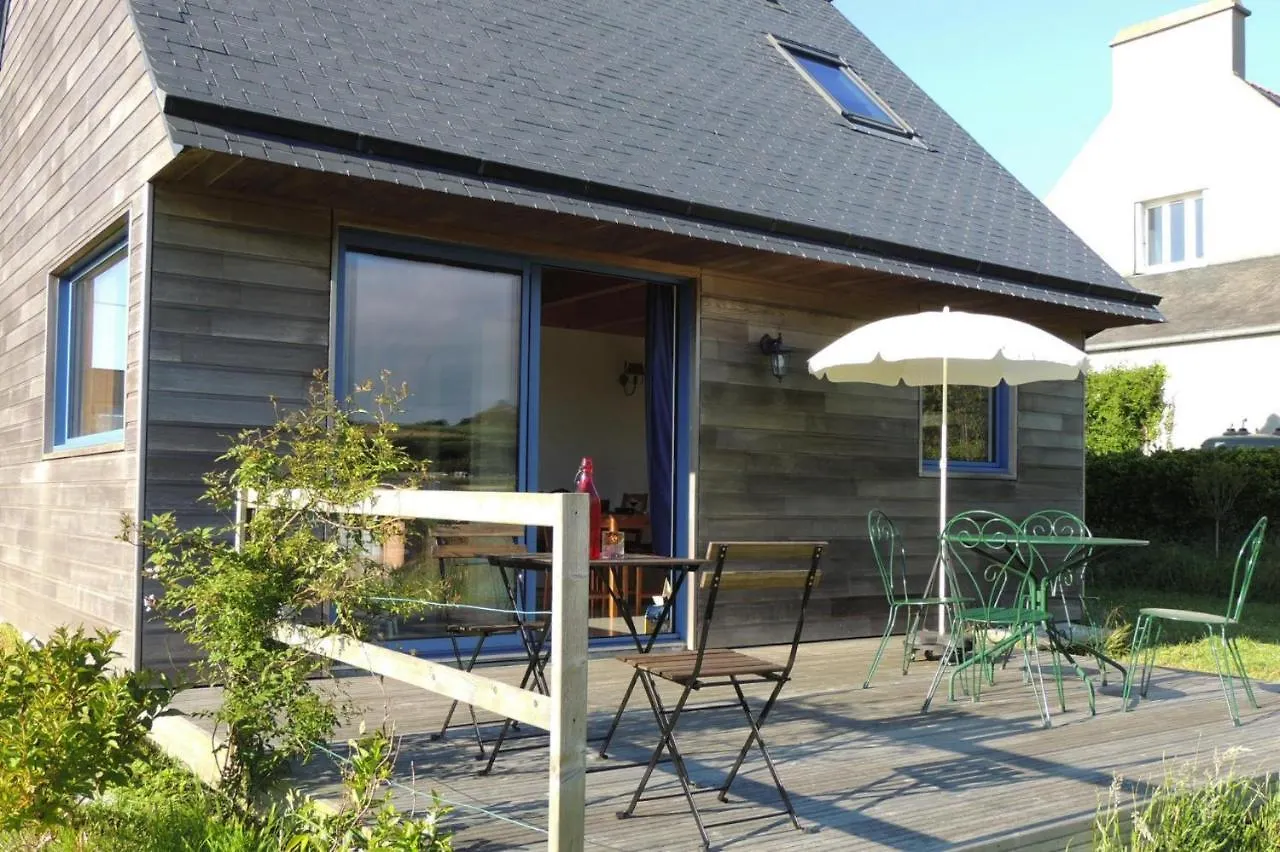 Holiday home Wooden House Near The Sea, Landeda Villa France